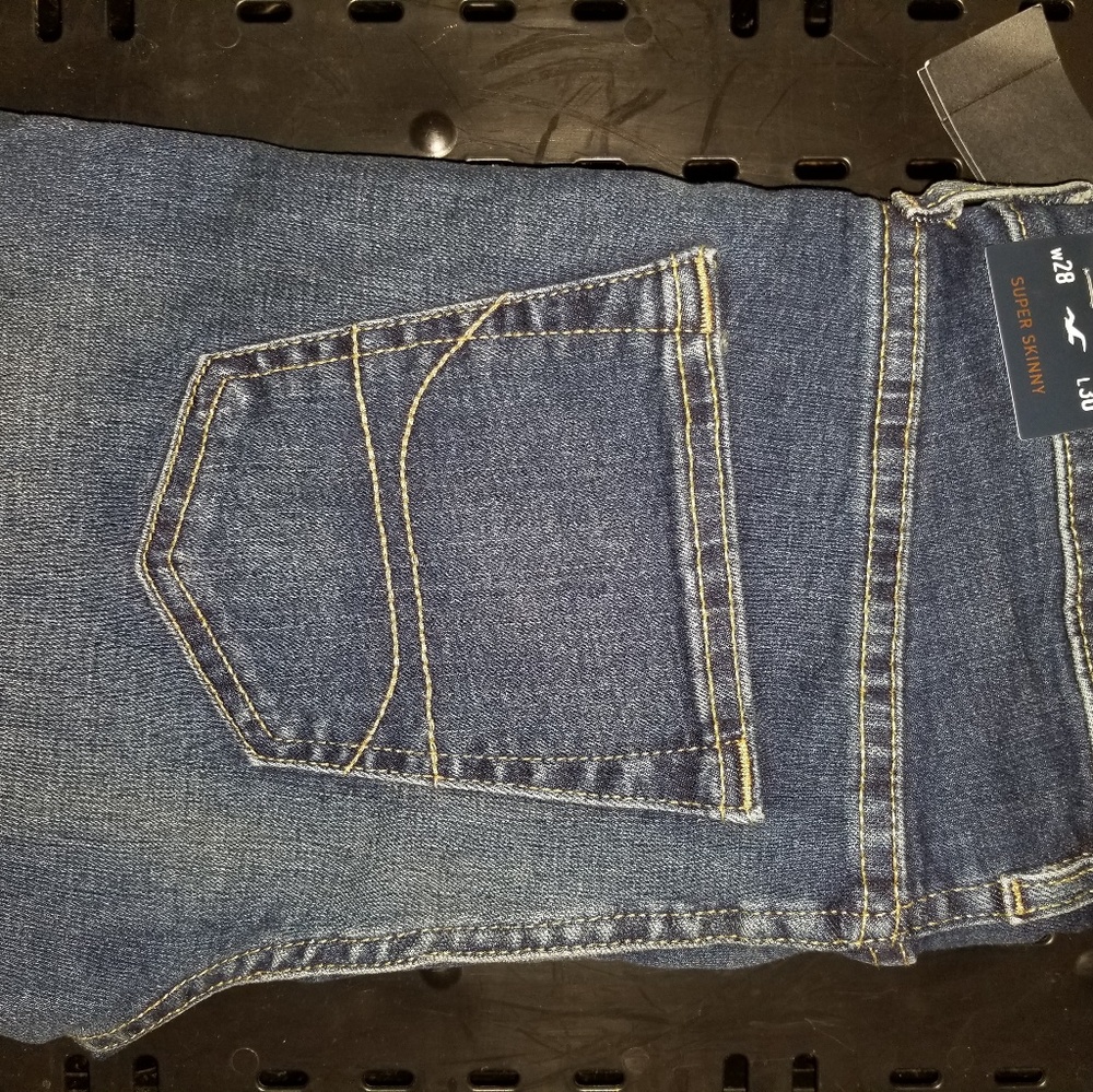 Brand New Hollister Advanced Stretch Skinny Jeans